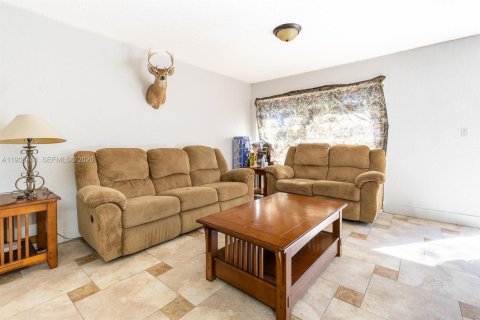 Купить таунхаус в Хайалиа, Флорида 2 спальни, 121.52м2, № 1995037 - фото 14