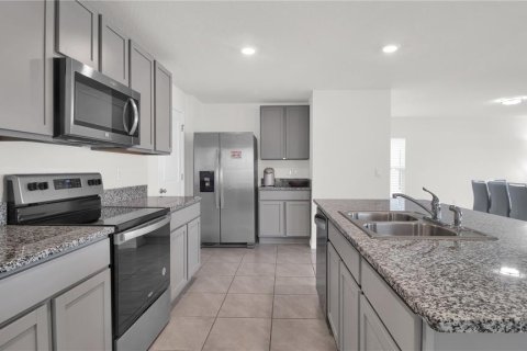 Casa en alquiler en Wimauma, Florida, 4 dormitorios, 216.28 m2 № 1816112 - foto 7