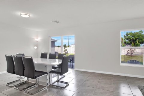 Casa en alquiler en Wimauma, Florida, 4 dormitorios, 216.28 m2 № 1816112 - foto 12
