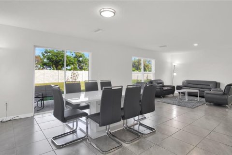 Casa en alquiler en Wimauma, Florida, 4 dormitorios, 216.28 m2 № 1816112 - foto 13