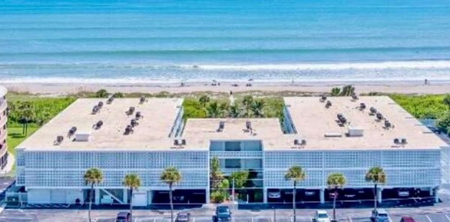 Condo à Cocoa Beach, Floride, 1 chambre  № 2155817