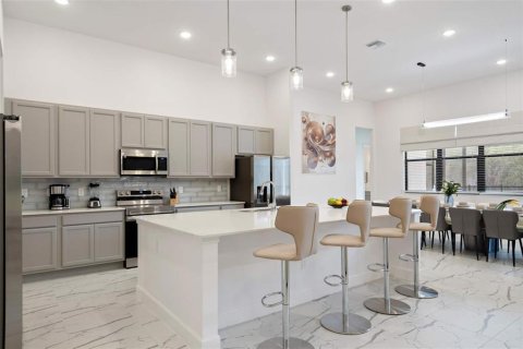 Villa ou maison à vendre à Kissimmee, Floride: 15 chambres, 585.56 m2 № 2097247 - photo 29