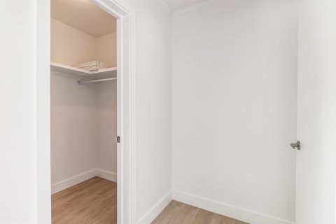 Casa en venta en Fort Lauderdale, Florida, 3 dormitorios, 111.11 m2 № 2083308 - foto 28