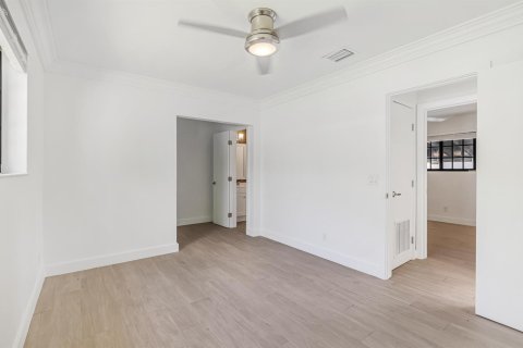 Casa en venta en Fort Lauderdale, Florida, 3 dormitorios, 111.11 m2 № 2083308 - foto 26