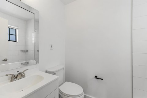 Casa en venta en Fort Lauderdale, Florida, 3 dormitorios, 111.11 m2 № 2083308 - foto 23