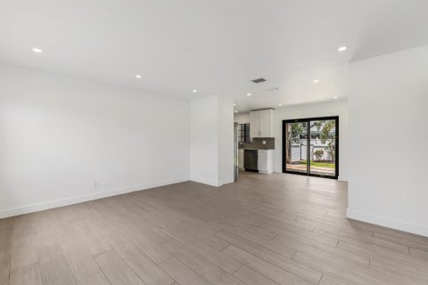 Casa en venta en Fort Lauderdale, Florida, 3 dormitorios, 111.11 m2 № 2083308 - foto 6