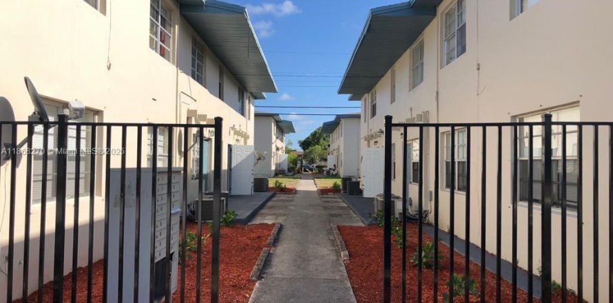 Appartement à Lake Park, Floride 2 chambres № 1897548
