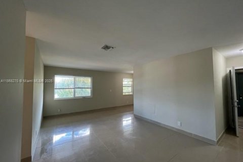 Appartement à louer à Lake Park, Floride: 2 chambres № 1897548 - photo 4