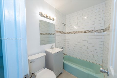 Appartement à louer à Lake Park, Floride: 2 chambres № 1897548 - photo 17