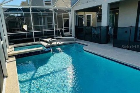 Casa en venta en Davenport, Florida, 6 dormitorios, 305.74 m2 № 1750847 - foto 3