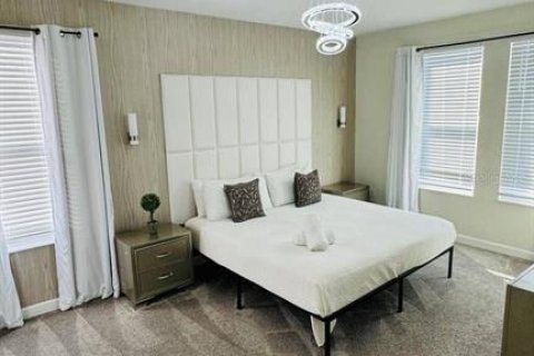 Casa en venta en Davenport, Florida, 6 dormitorios, 305.74 m2 № 1750847 - foto 18