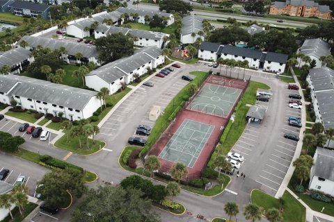 Condo in Orlando, Florida, 1 bedroom  № 1913092 - photo 26