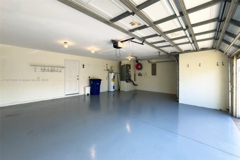 Casa en venta en Punta Gorda, Florida, 4 dormitorios, 220.27 m2 № 1898079 - foto 12