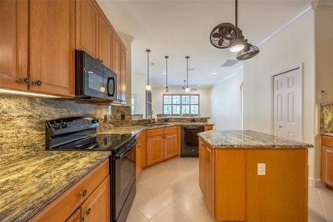 Casa en venta en Punta Gorda, Florida, 4 dormitorios, 220.27 m2 № 1898079 - foto 13