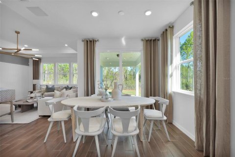 House in Palm Coast, Florida 4 bedrooms, 169.18 sq.m. № 2408956 - photo 9