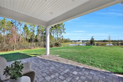 House in Palm Coast, Florida 4 bedrooms, 169.18 sq.m. № 2408956 - photo 21