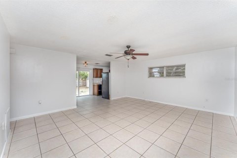 Villa ou maison à vendre à Babson Park, Floride: 3 chambres, 94.2 m2 № 1648788 - photo 4