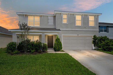 Casa en venta en Ocala, Florida, 5 dormitorios, 247.21 m2 № 2232547 - foto 2