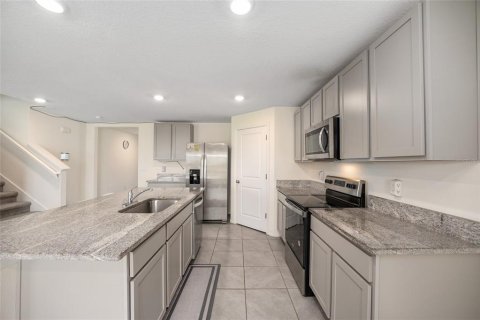 Casa en venta en Ocala, Florida, 5 dormitorios, 247.21 m2 № 2232547 - foto 12