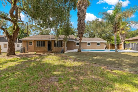 House in Belleview, Florida 4 bedrooms, 164.99 sq.m. № 2221484 - photo 29
