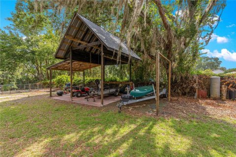 House in Belleview, Florida 4 bedrooms, 164.99 sq.m. № 2221484 - photo 30
