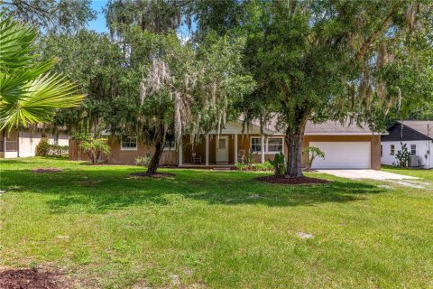 House in Belleview, Florida 4 bedrooms, 164.99 sq.m. № 2221484 - photo 8
