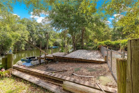 House in Belleview, Florida 4 bedrooms, 164.99 sq.m. № 2221484 - photo 5