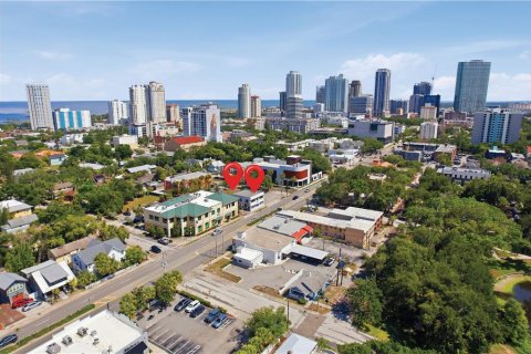 Land in Saint Petersburg, Florida № 2107032