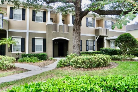Townhouse in Tampa, Florida 2 bedrooms, 148.46 sq.m. № 1522096 - photo 1