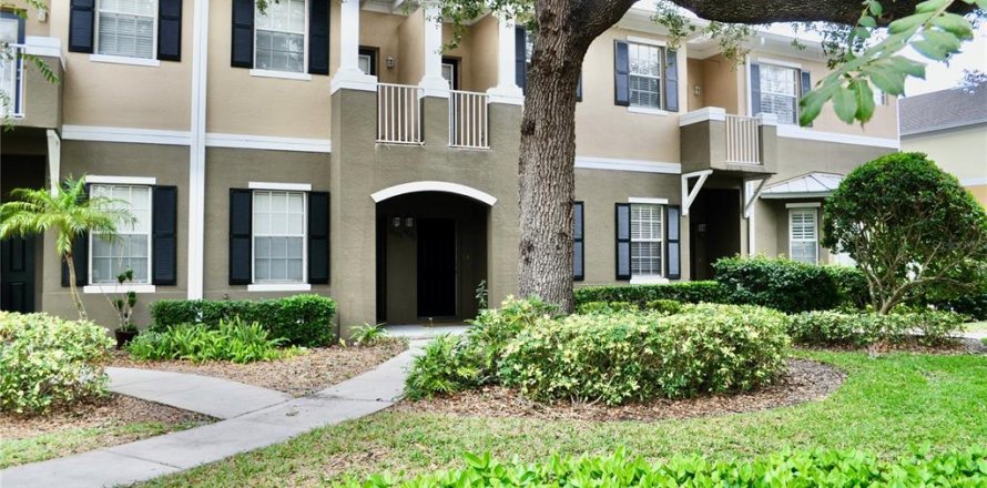 Townhouse in Tampa, Florida 2 bedrooms, 148.46 sq.m. № 1522096