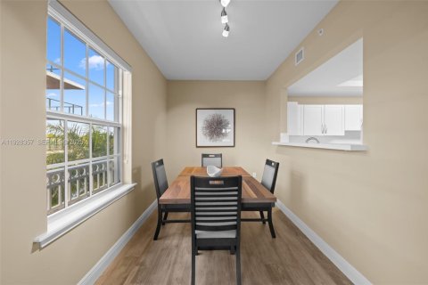 Condominio en venta en Fort Lauderdale, Florida, 3 dormitorios, 241.55 m2 № 1990998 - foto 19