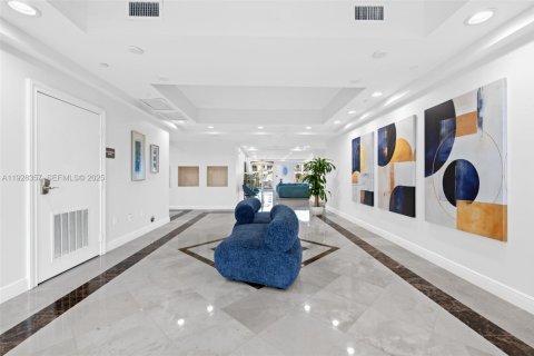 Condominio en venta en Fort Lauderdale, Florida, 3 dormitorios, 241.55 m2 № 1990998 - foto 9