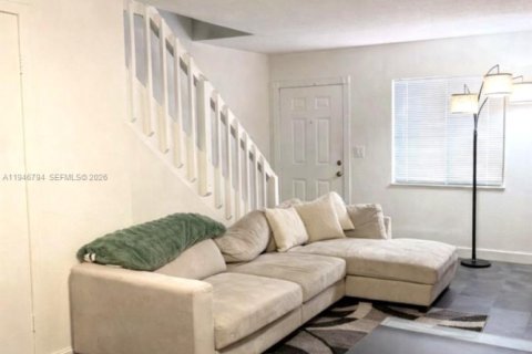 Купить кондоминиум в Хайалиа, Флорида 2 спальни, 98.1м2, № 2003595 - фото 4