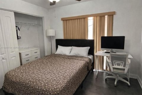 Купить кондоминиум в Хайалиа, Флорида 2 спальни, 98.1м2, № 2003595 - фото 11