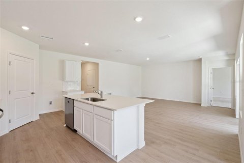 House in Ormond Beach, Florida 4 bedrooms, 187.66 sq.m. № 2207304 - photo 23