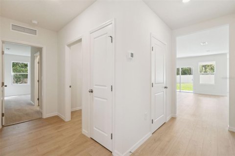 House in Ormond Beach, Florida 4 bedrooms, 187.66 sq.m. № 2207304 - photo 9