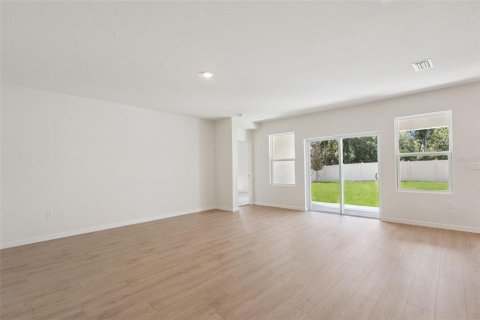 House in Ormond Beach, Florida 4 bedrooms, 187.66 sq.m. № 2207304 - photo 15