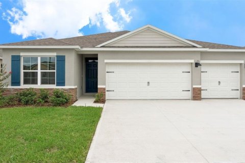 House in Ormond Beach, Florida 4 bedrooms, 187.66 sq.m. № 2207304