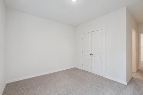 House in Ormond Beach, Florida 4 bedrooms, 187.66 sq.m. № 2207304 - photo 13