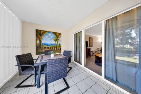 Copropriété à vendre à Deerfield Beach, Floride: 2 chambres, 128.21 m2 № 2025923 - photo 20
