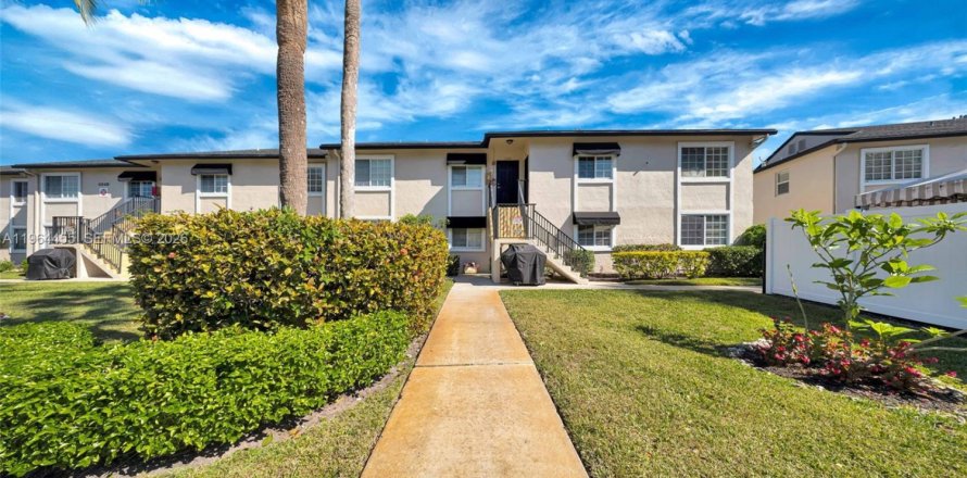Condo à Deerfield Beach, Floride, 2 chambres  № 2025923