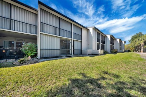 Copropriété à vendre à Deerfield Beach, Floride: 2 chambres, 128.21 m2 № 2025923 - photo 22