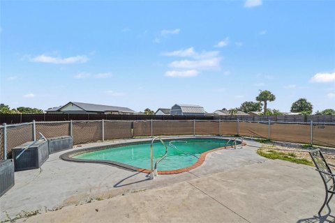 Casa en venta en Port Charlotte, Florida, 3 dormitorios, 111.76 m2 № 2223692 - foto 25