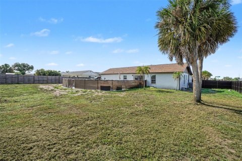 Casa en venta en Port Charlotte, Florida, 3 dormitorios, 111.76 m2 № 2223692 - foto 30