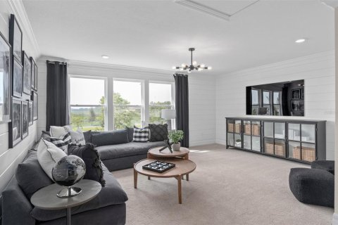 Casa en venta en Orlando, Florida, 5 dormitorios, 350.89 m2 № 1850198 - foto 25