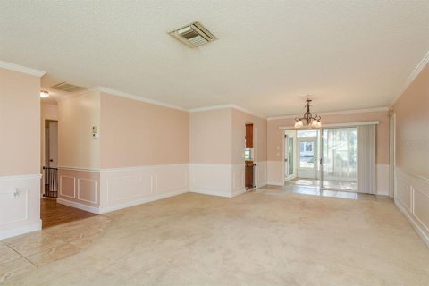 House in Spring Hill, Florida 2 bedrooms, 166.11 sq.m. № 1838188 - photo 15