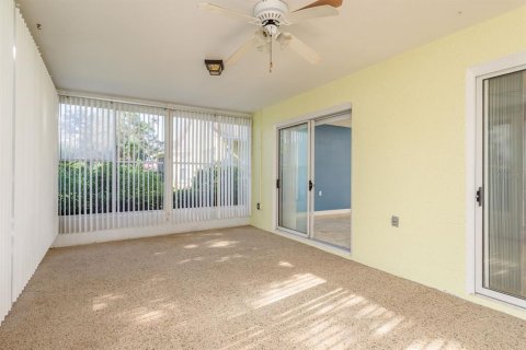 House in Spring Hill, Florida 2 bedrooms, 166.11 sq.m. № 1838188 - photo 28