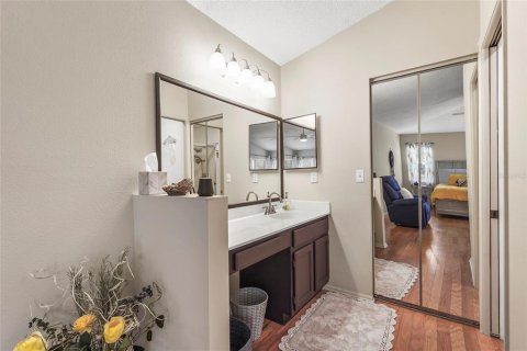 House in Sarasota, Florida 3 bedrooms, 101.91 sq.m. № 1916208 - photo 22