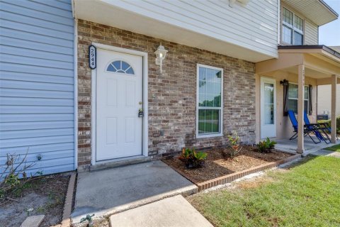Adosado en venta en Lakeland, Florida, 2 dormitorios, 89.19 m2 № 2204097 - foto 3
