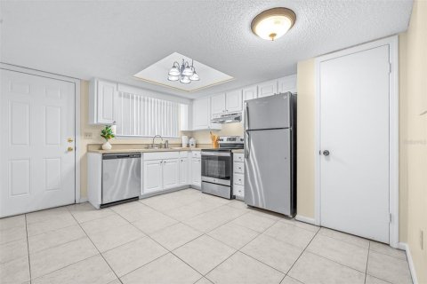 Adosado en venta en Lakeland, Florida, 2 dormitorios, 89.19 m2 № 2204097 - foto 10